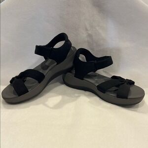Clarks Women's Arla Shore Cloudstepper Comfort Sandals Black Size 8.5